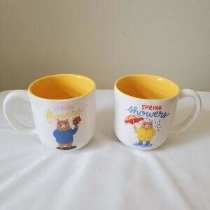 Set of 2 Caribou Coffee Spring Showers Spring Flowers 10 oz Coffee Tea Mugs